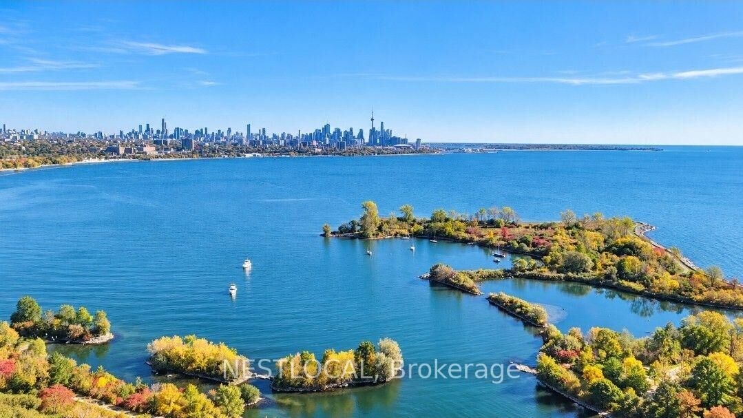 Property Photo:  20 Shore Breeze Drive 2904  ON M8V 0C7 