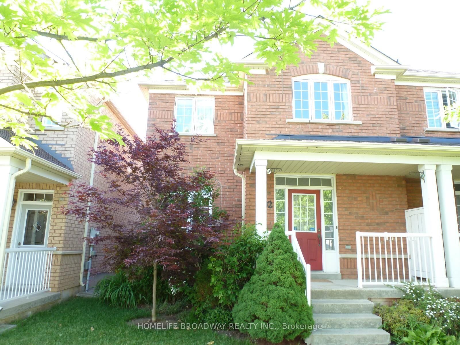 Property Photo:  102 Emery Hill Boulevard  ON L6C 2S6 
