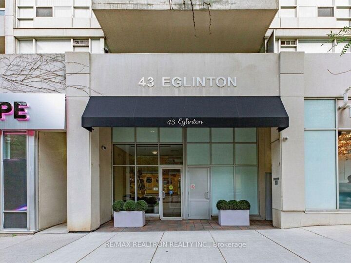 Property Photo:  43 Eglinton Avenue E 510  ON M4P 1A1 