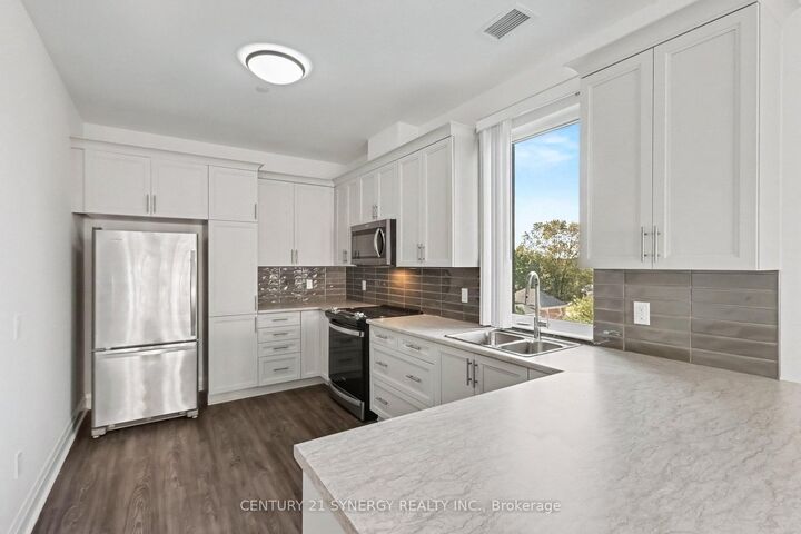 Property Photo:  40 McGill Street S 2D  ON K7A 0C5 