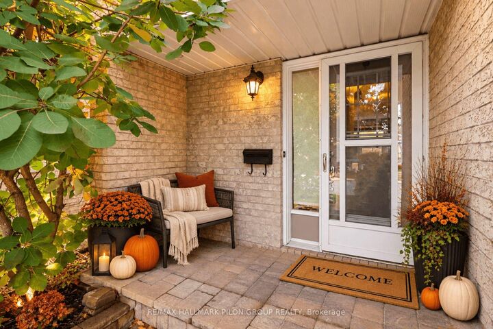Property Photo:  6154 Red Willow Drive  ON K1C 7J7 