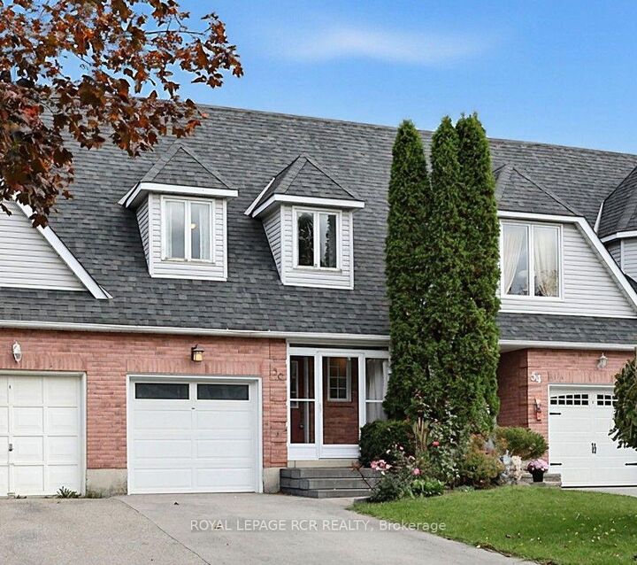 Property Photo:  56 Oakridge Court  ON L9N 1M5 