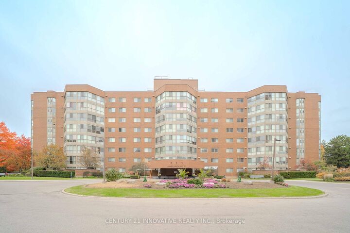 Property Photo: 5 Weldrick Road W 511 ON L4C 8S9