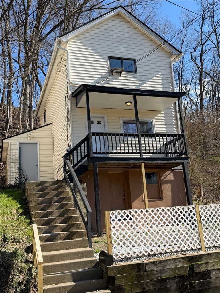 Property Photo: 223-226 Hillside Av PA 15140