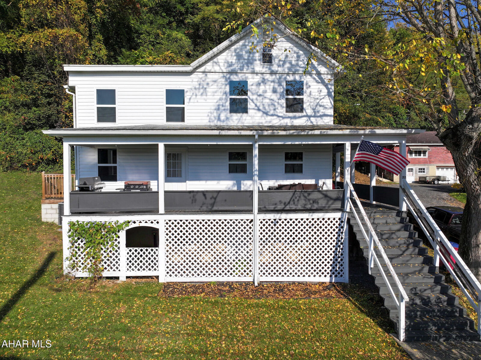Property Photo:  22 N Juniata Street  PA 15537 