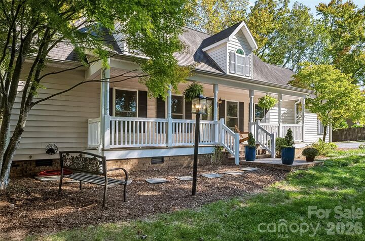 Property Photo:  2122 N Rugby Road  NC 28791 