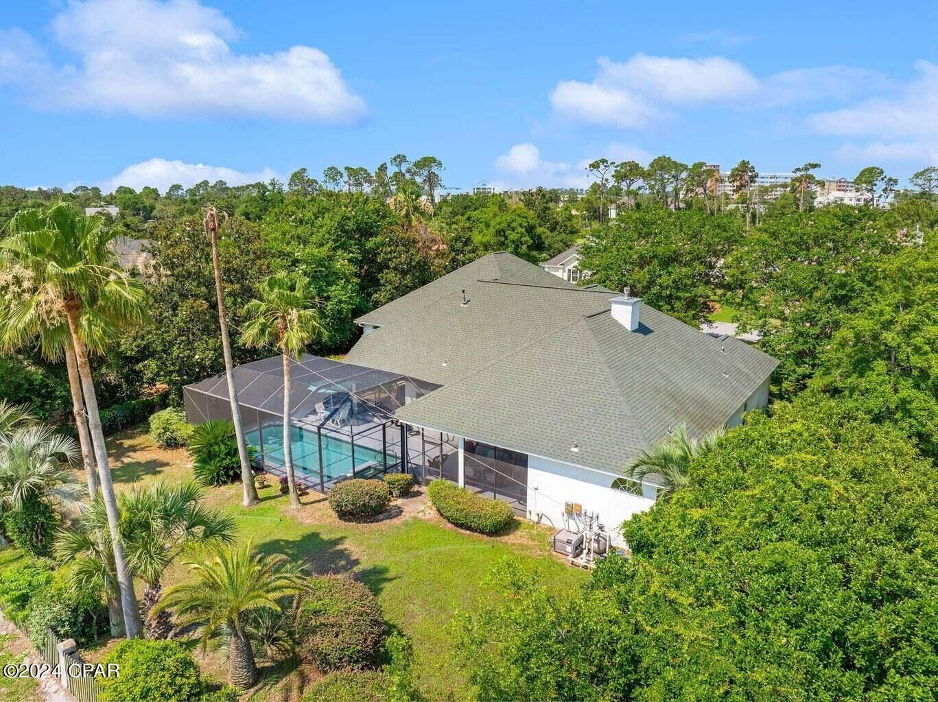 Property Photo: 104 Golf Drive FL 32408