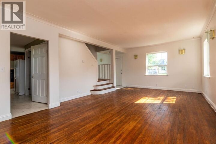 Property Photo:  5218 49th Street  AB T9V 0K6 