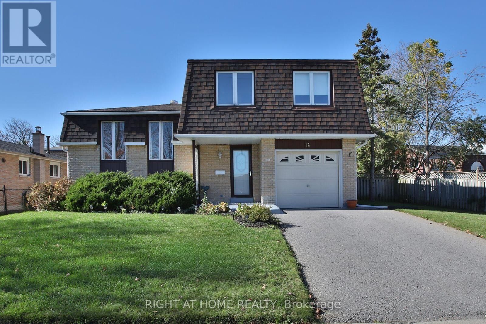 Property Photo: 12 Rogers Road ON K9V 5C4