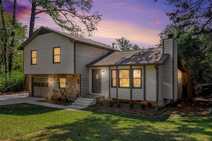 Property Photo:  3232 Bromley Rowe NW  GA 30096 