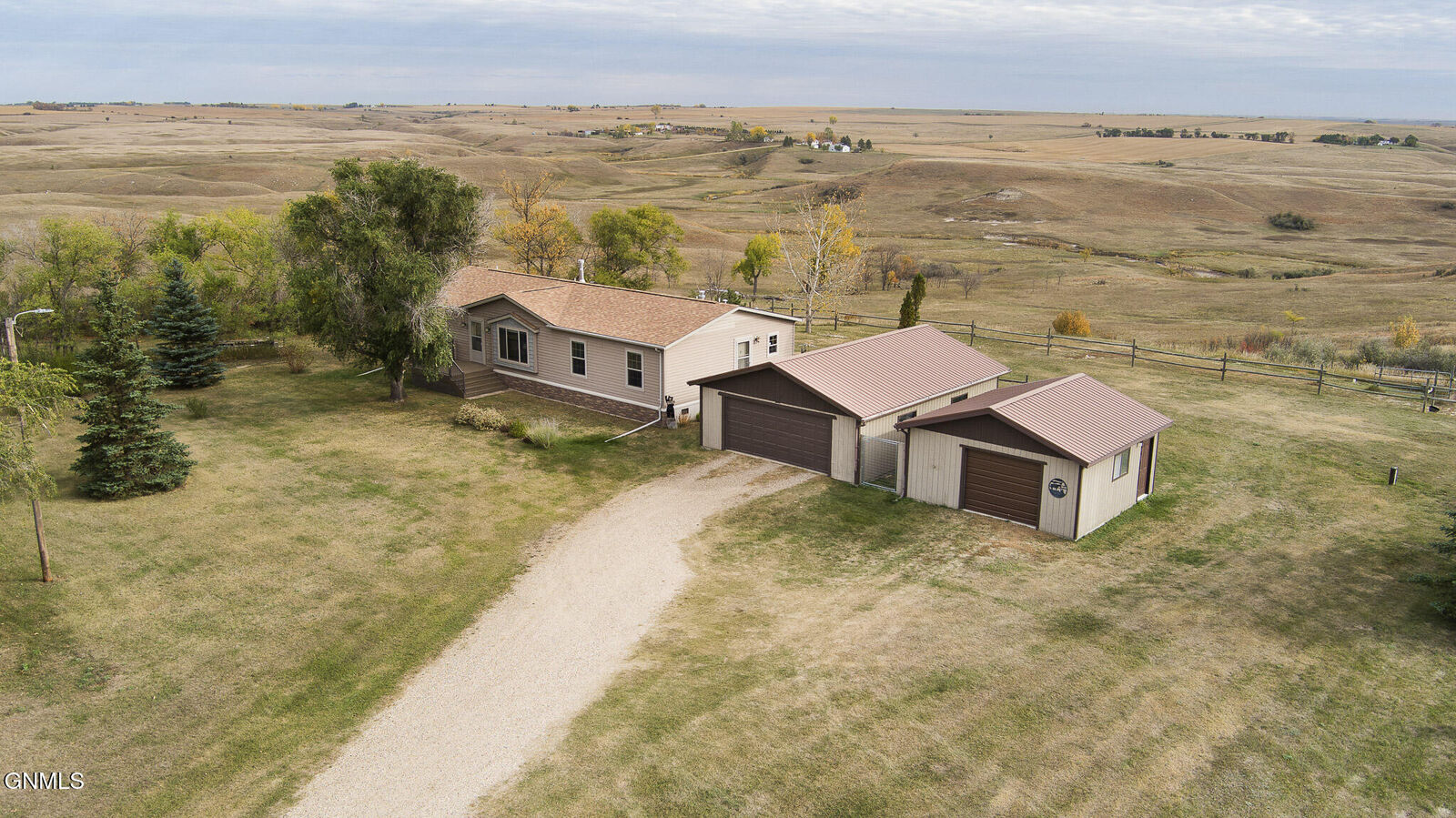 Property Photo:  450 Hwy 200 S  ND 58545 