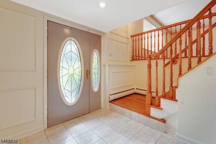 Property Photo:  32 Clinton Ln  NJ 07470 