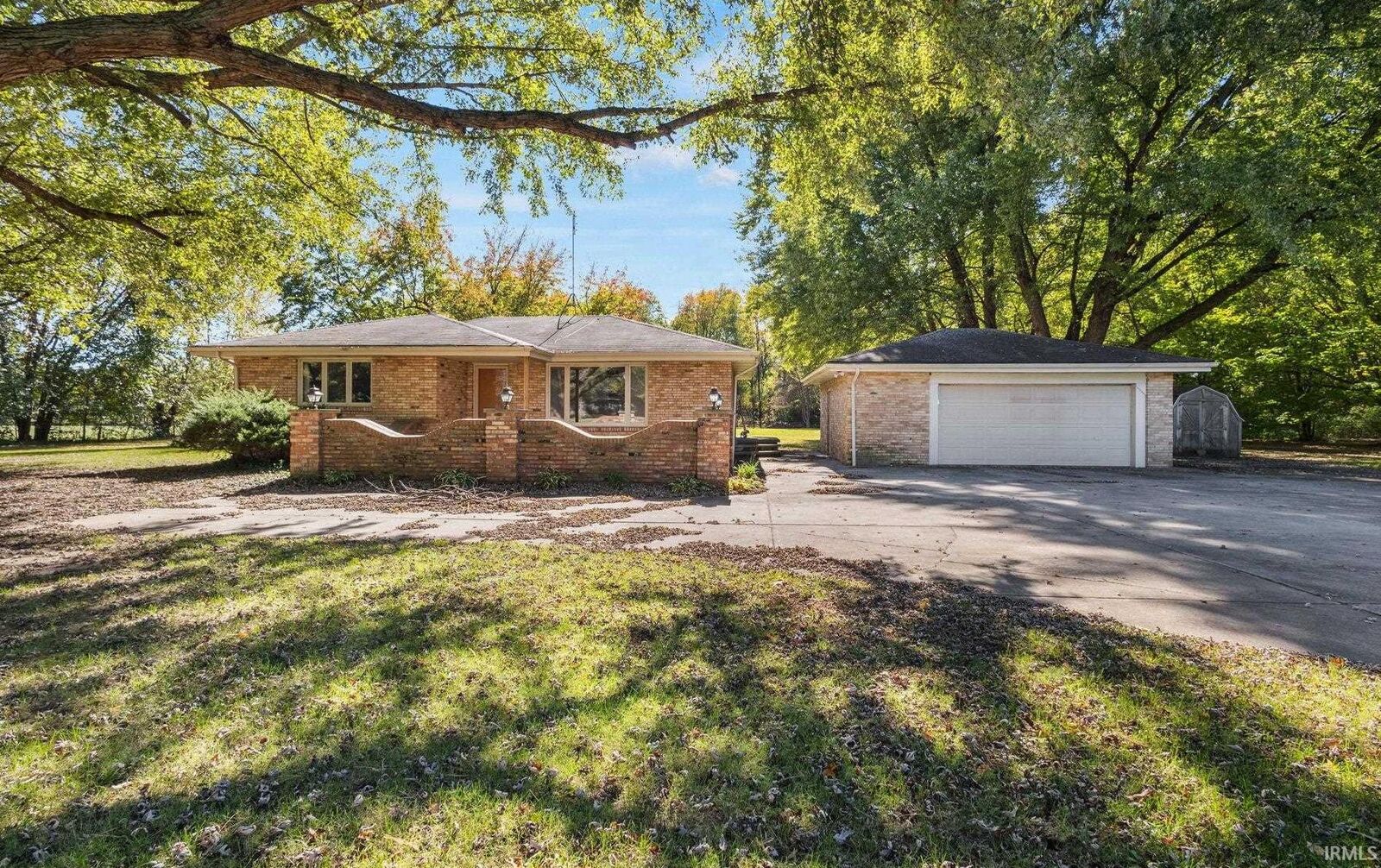 Property Photo:  29822 County Road 4  IN 46514-9676 