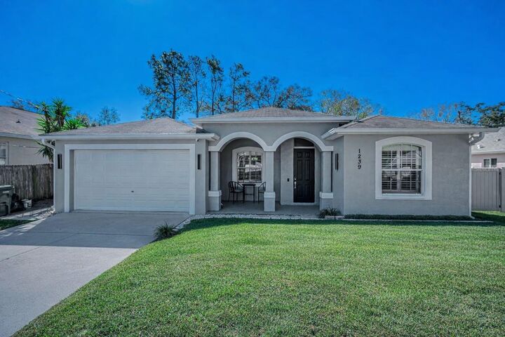 Property Photo: 1239 Vista Way FL 33755