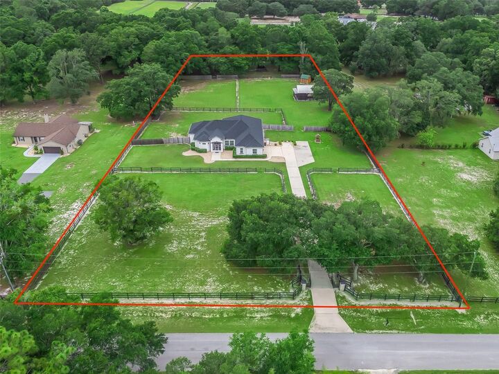 Property Photo:  1960 NW 73rd Terrace  FL 34482 