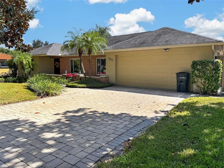 Property Photo:  3732 Quando Circle  FL 32812 