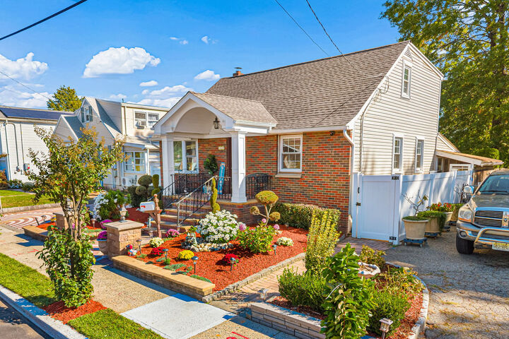 Property Photo:  764 Carlock Avenue  NJ 08862 