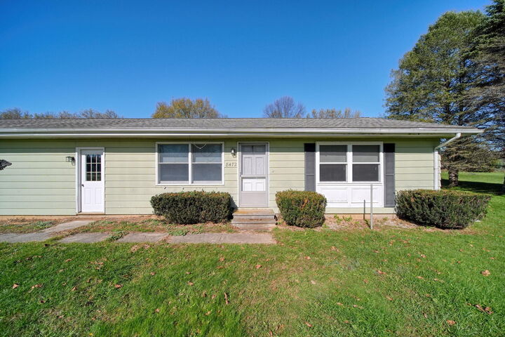 Property Photo: 8472/8474 King Road MI 49283