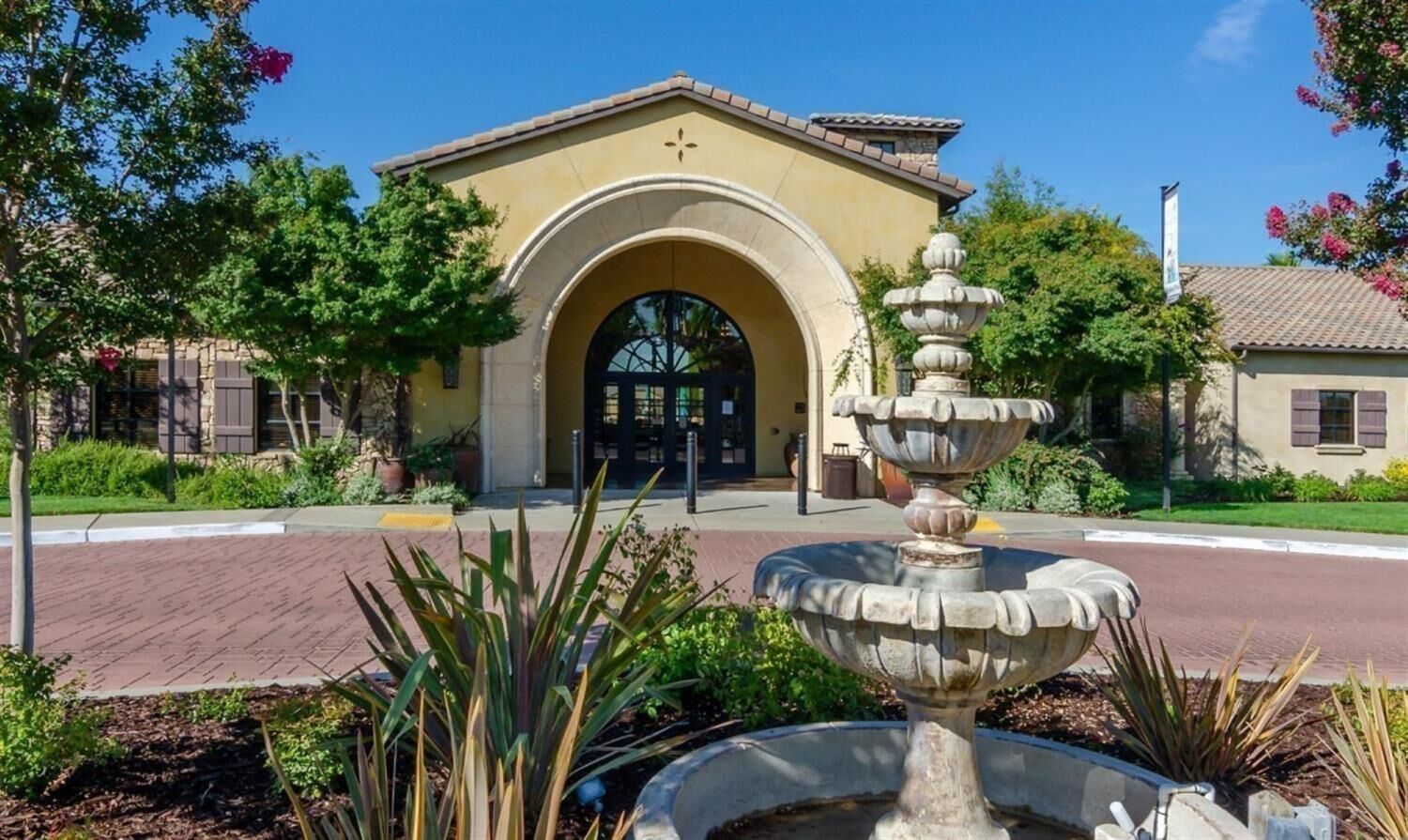 Property Photo:  3911 Don River Lane  CA 95834 