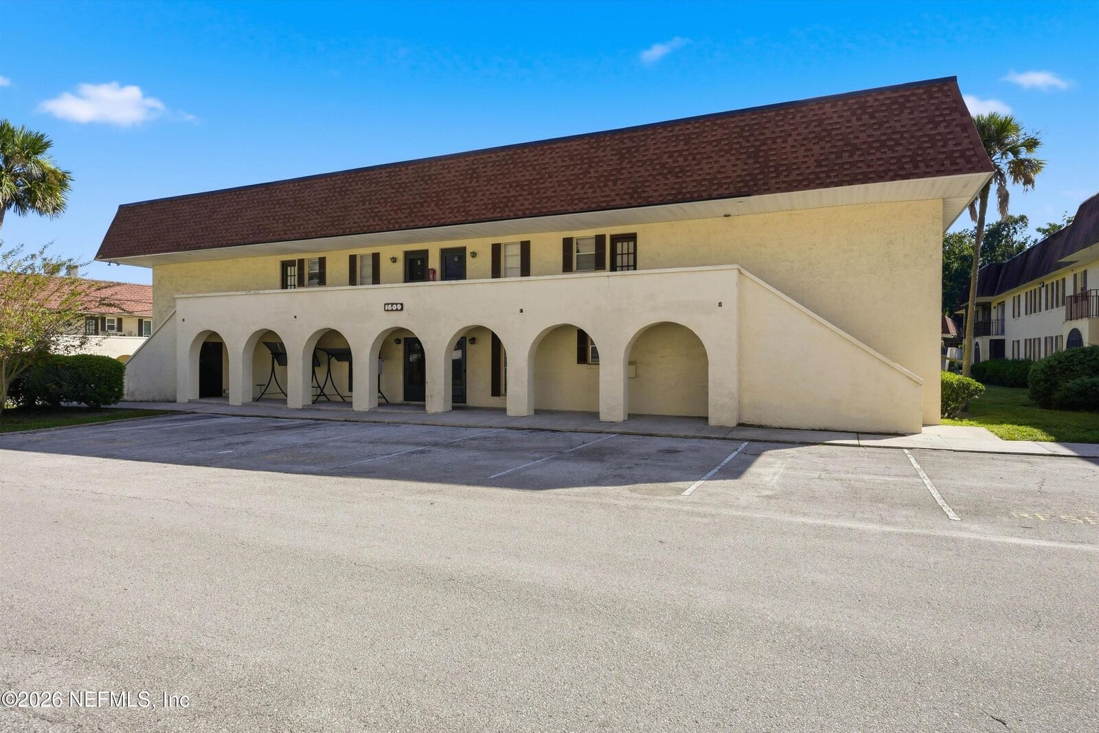Property Photo: 1609 El Camino Road 2 FL 32216