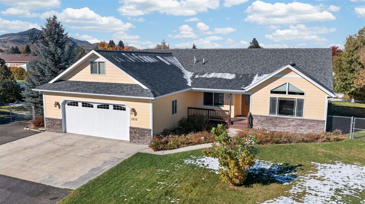 Property Photo:  1010 Isy Loop  MT 59602 
