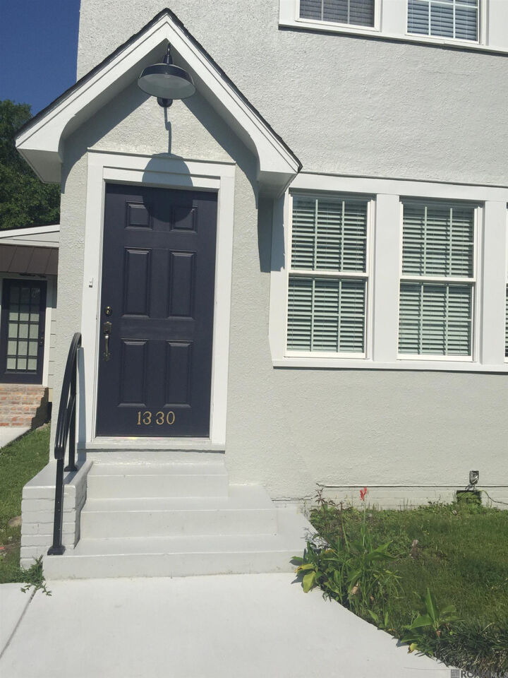 Property Photo:  1330 Camellia Ave 1330  LA 70806 