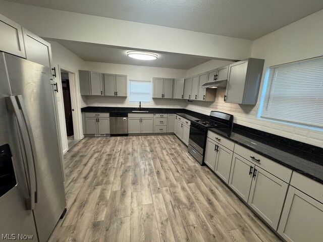 Property Photo:  601 5th Street  OH 44471 