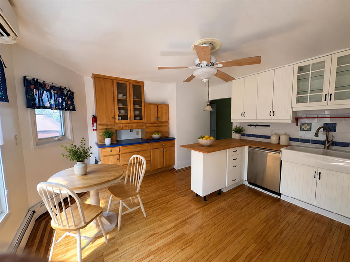 Property Photo:  1604 Elliot Avenue  MN 55404 