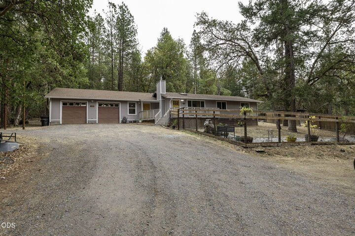 Property Photo: 5920 Highway 238 OR 97530