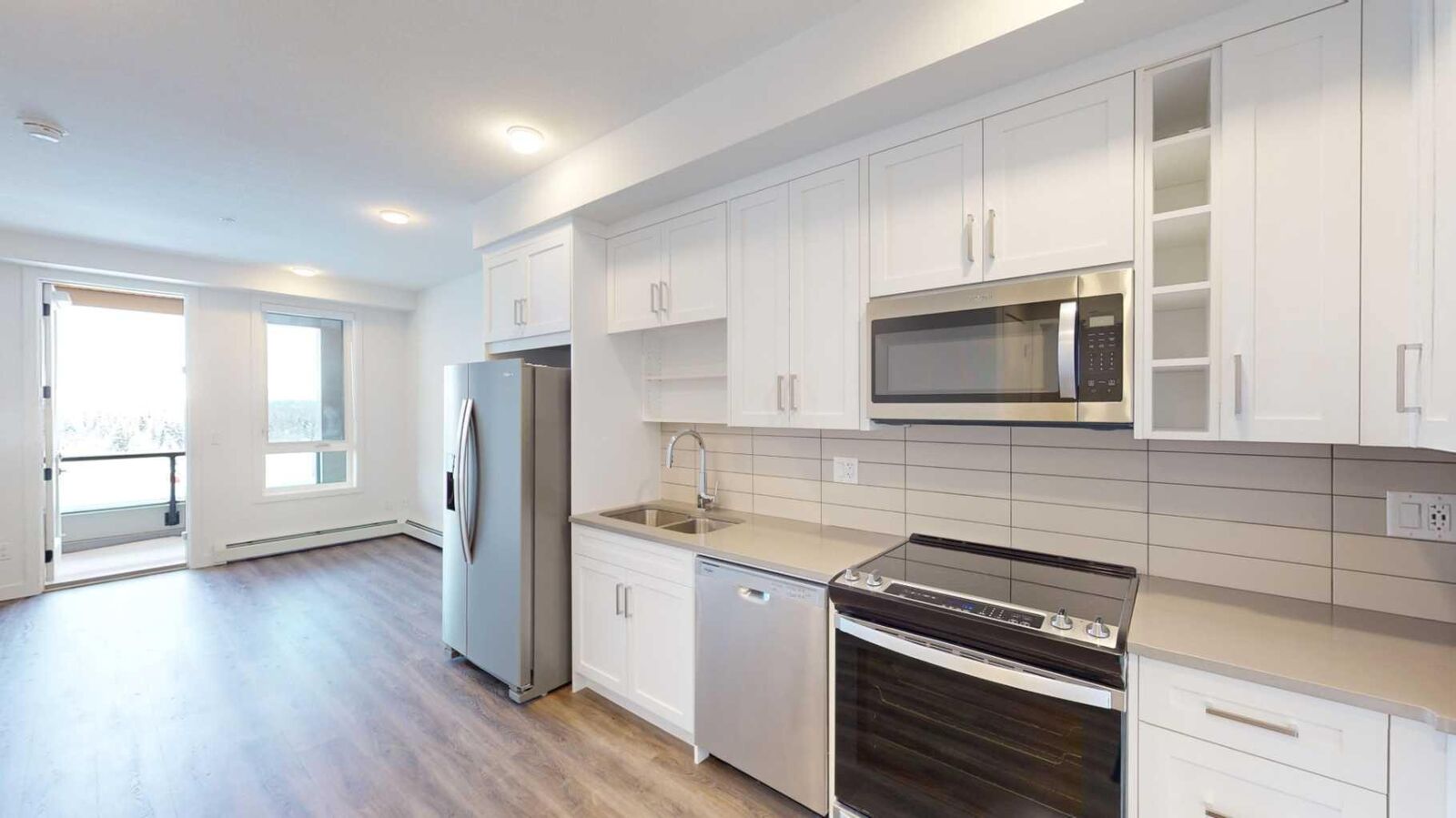 Property Photo: 3932 University Avenue NW 528 AB T3B 6P6