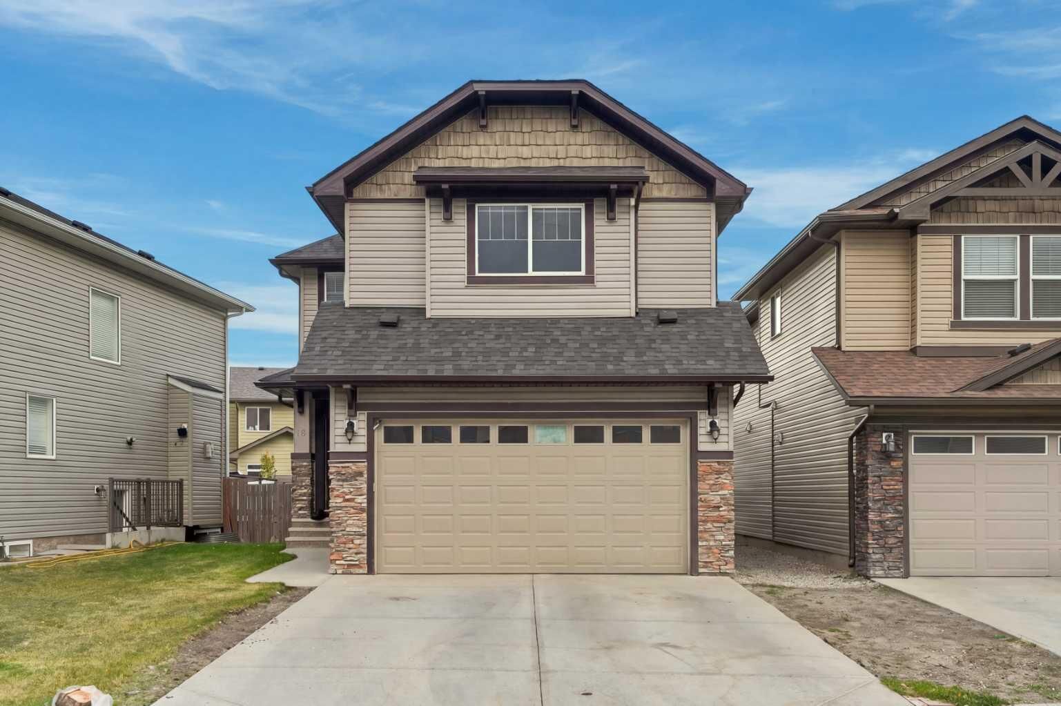 Property Photo:  18 Skyview Shores Place NE  AB T3N 0H7 