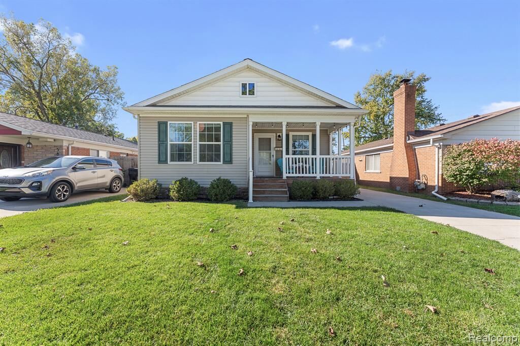 Property Photo:  5846 Balfour Avenue  MI 48101 