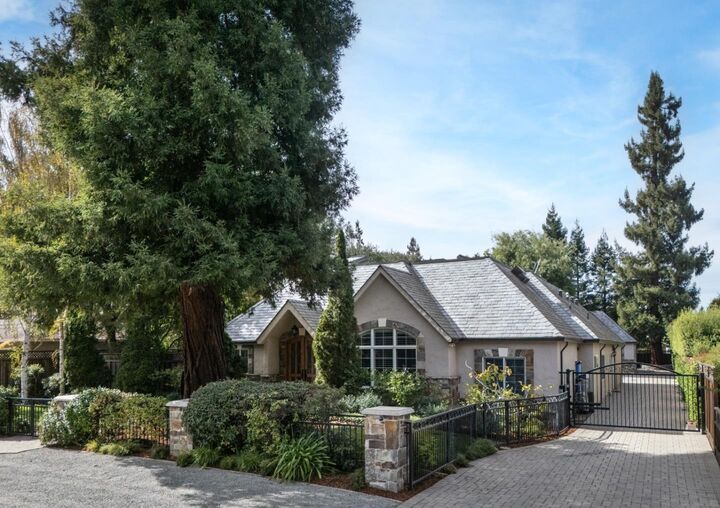 Property Photo:  716 Linden Avenue  CA 94022 