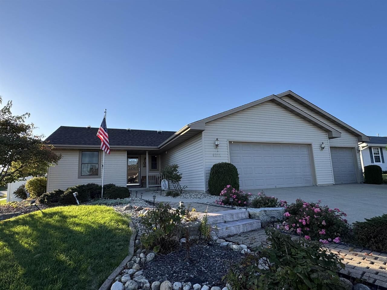 Property Photo: 4601 Glacier View Drive WI 53563
