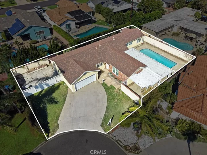 Property Photo: 9403 Irwingrove CA 90241
