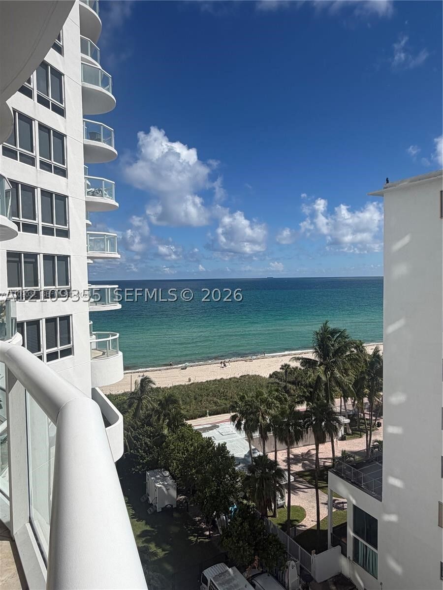 Property Photo: 6365 Collins Ave 906 FL 33141