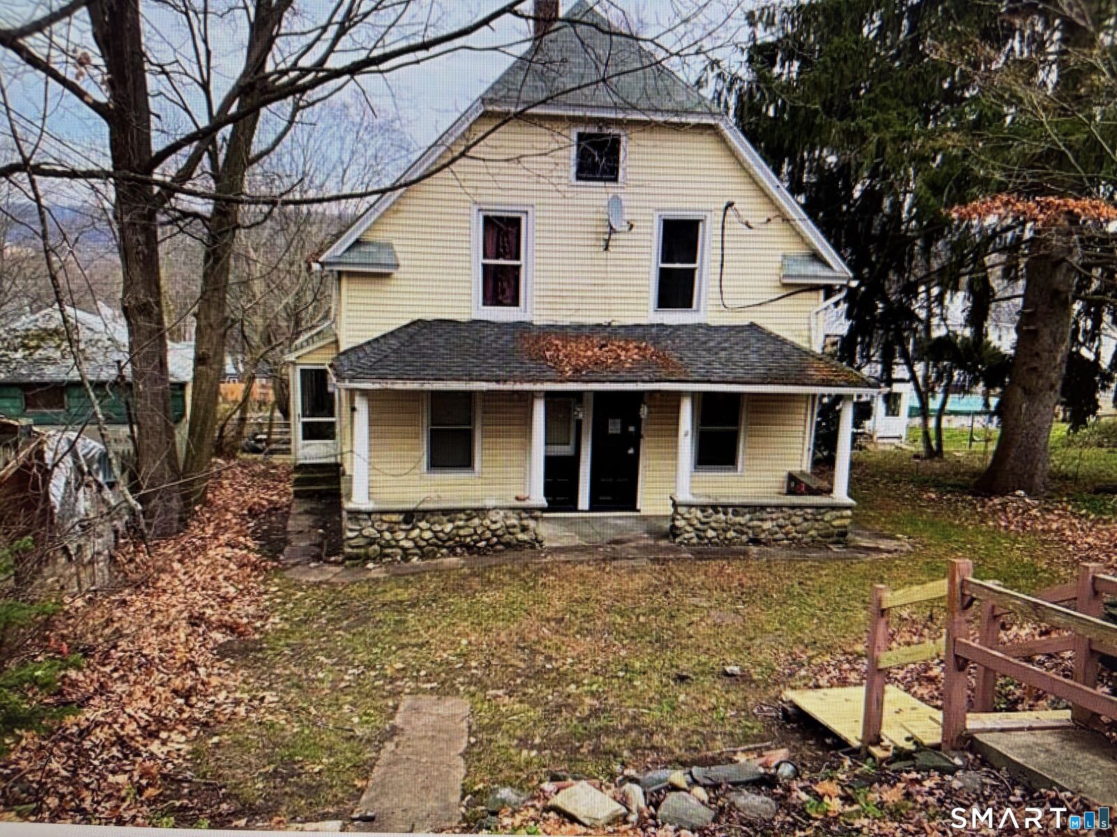 Property Photo:  17 Hawthorne Terrace  CT 06790 