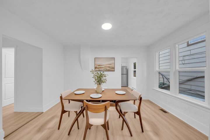 Property Photo:  1512 E Dalton Ave  WA 99207 