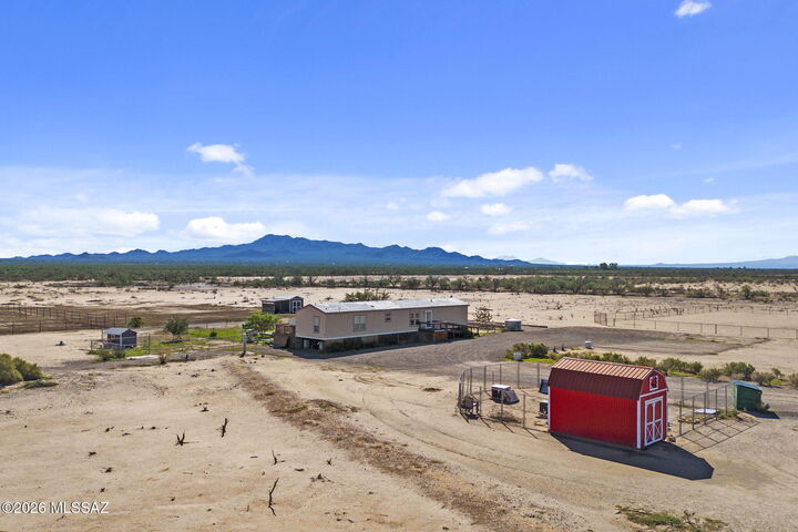Property Photo:  8845 N Ghost Ranch Trail  AZ 85653 