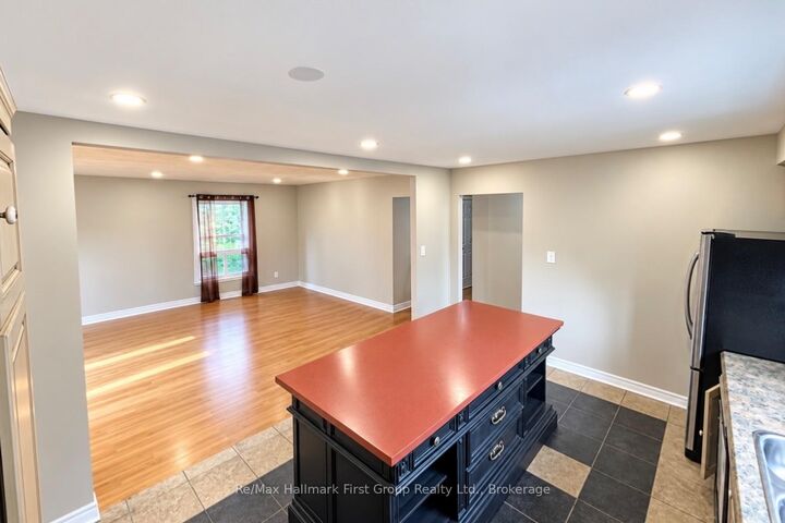 Property Photo:  78 Commerford Street Main  ON L2V 4R1 