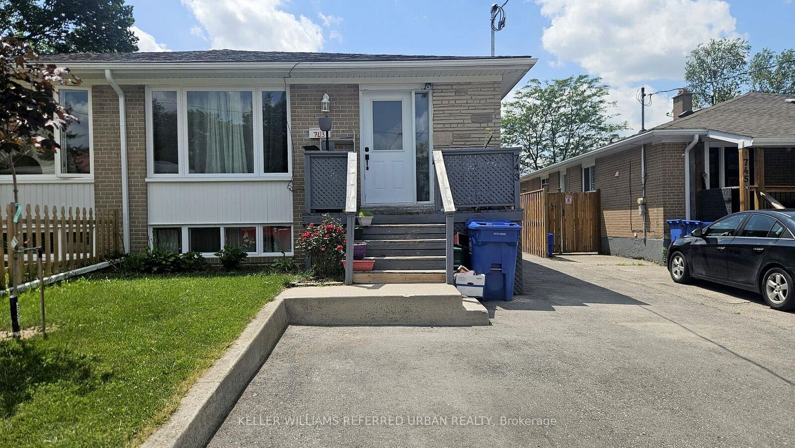 Photo de la propriété:  743 Sunnypoint Drive Basement  ON L3Y 2Z7 