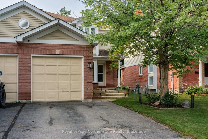 Property Photo:  637 Tackaberry Drive  ON P1B 9L2 