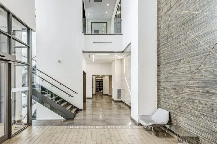 Photo de la propriété:  325 South Park Road 1210  ON L3T 0B8 