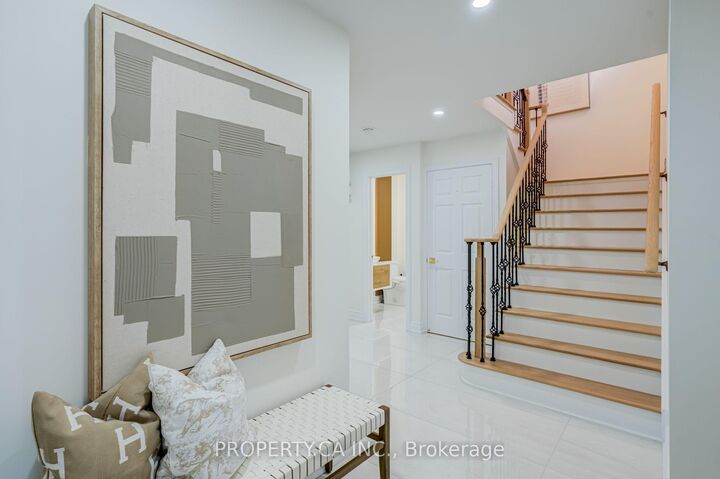 Property Photo:  131 Giotto Crescent  ON L6A 3N7 