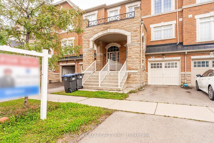 Property Photo:  32 Rockman Crescent  ON L7A 4B4 