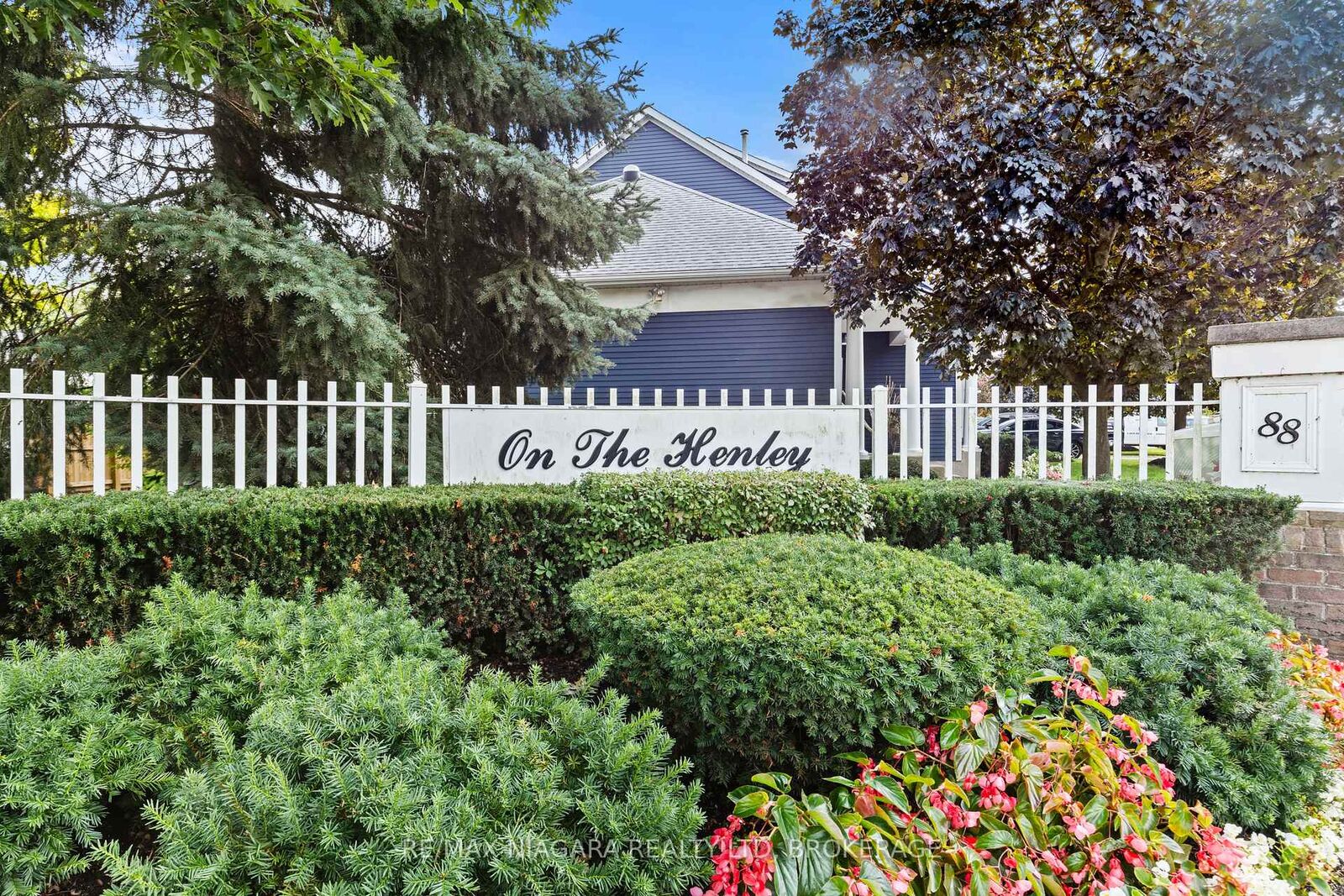 Property Photo:  88 Lakeport Road 3  ON L2N 4P8 