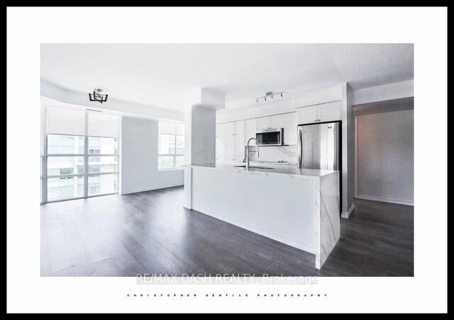 Property Photo:  1000 King Street W 705  ON M6K 3N1 