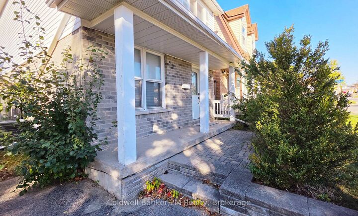 Property Photo: 852 Attersley Drive ON L1K 1T9