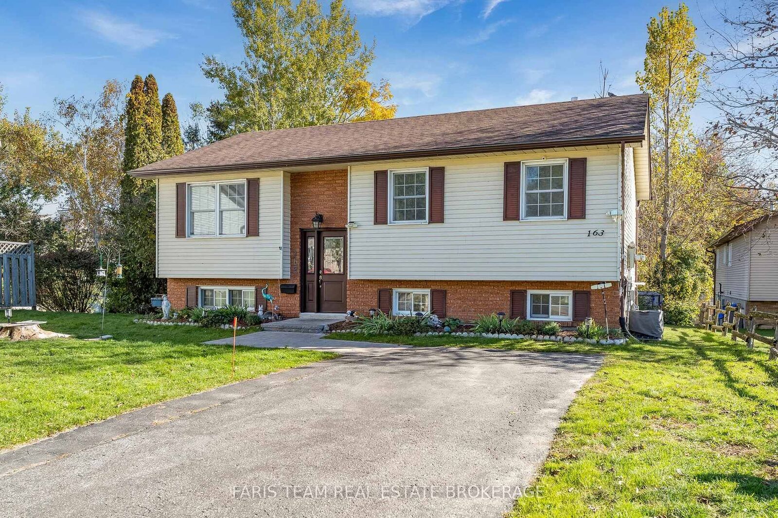 Property Photo:  163 Shannon Street  ON L3V 7B6 