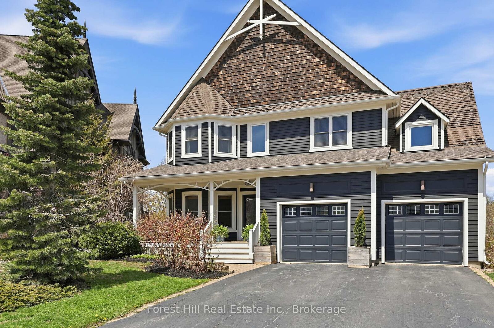 Property Photo:  156 Snowbridge Way  ON L9Y 0V1 